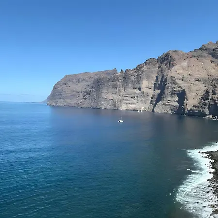 Apartment Gigantes Sea View *